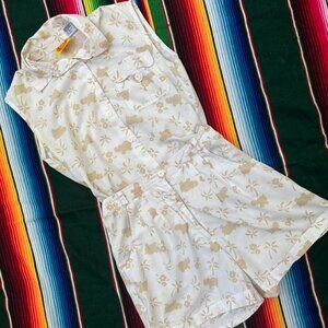 Super cute VNTG Y2K HIPPO & FLORAL ROMPER - no sleeves w/ tie top!